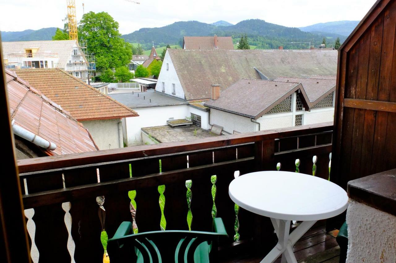 Hotel Loewen Kirchzarten Kültér fotó